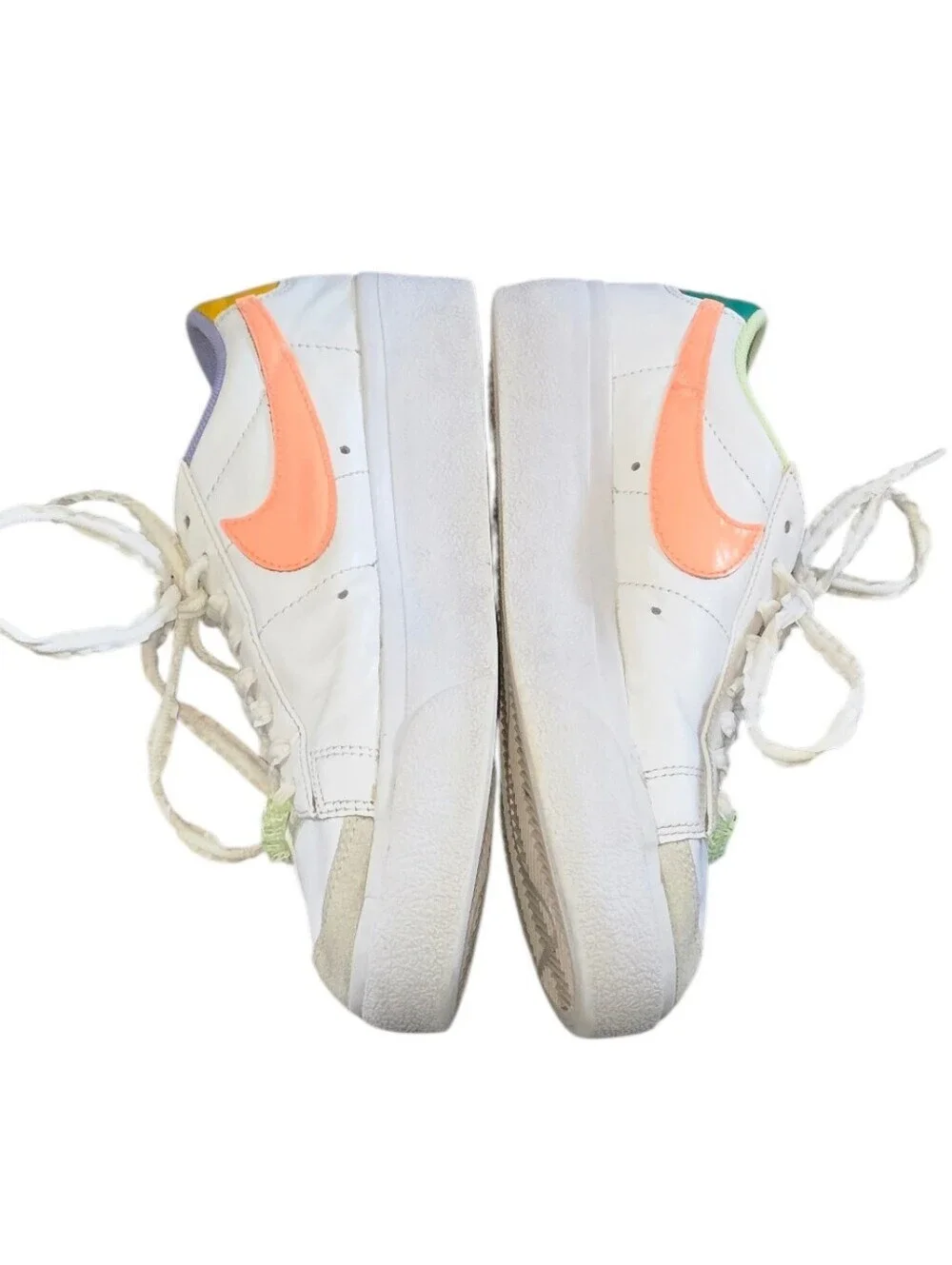 Nike Blazer Low Platform White Leather Suede Peach Swoosh Size 7.5 Sneaker Shoe